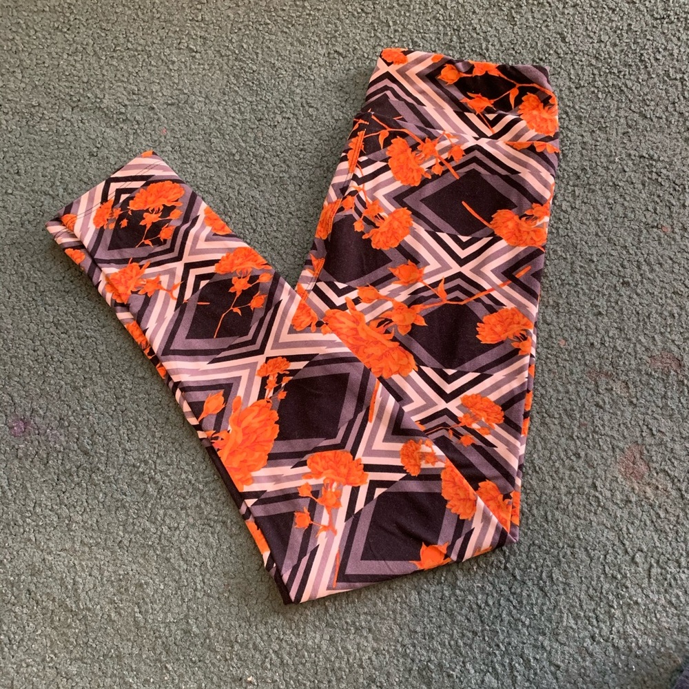 LuLaRoe floral geometric leggings